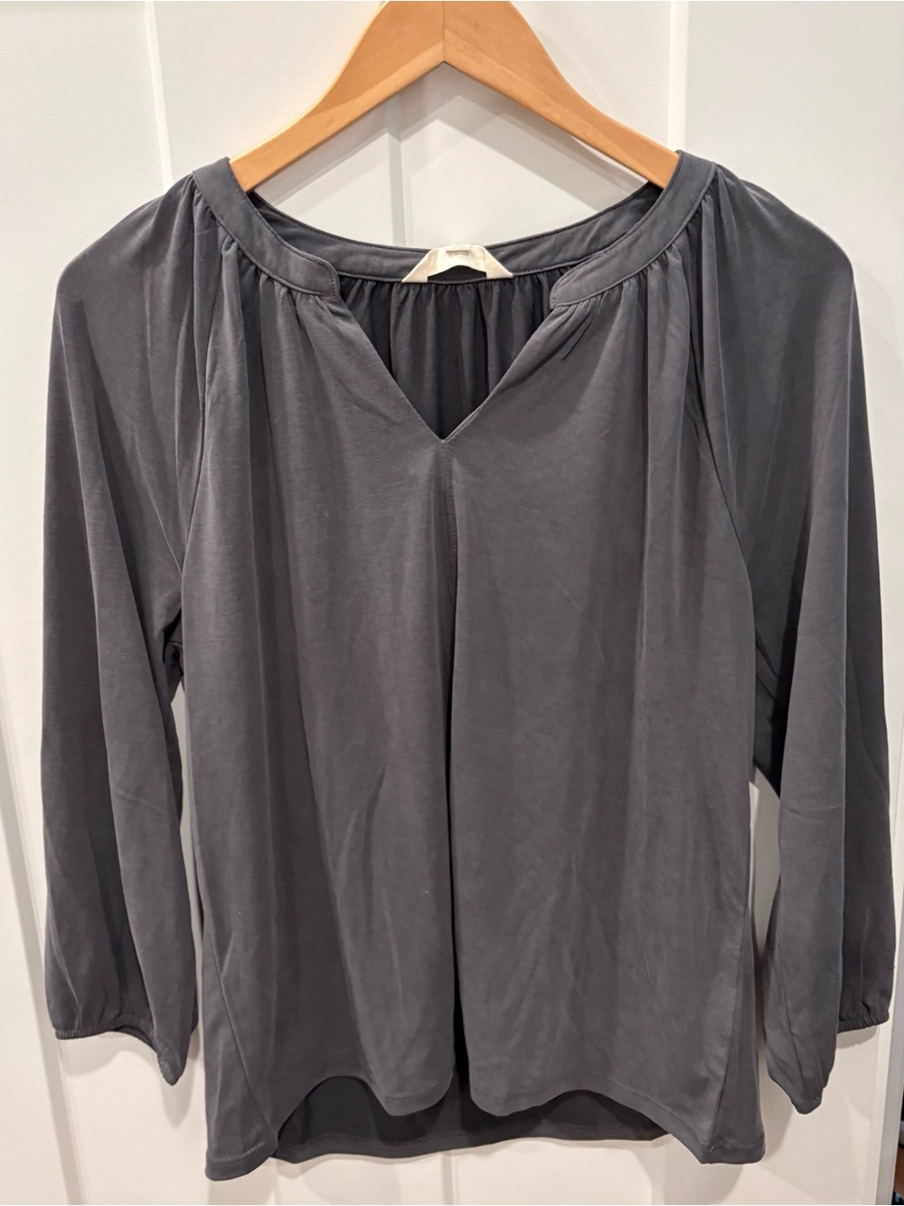 Lucky Brand Charcoal Gray V-Neck Long-Sleeve Blouse